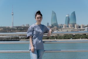 A crop top elegánsan – igen, lehet